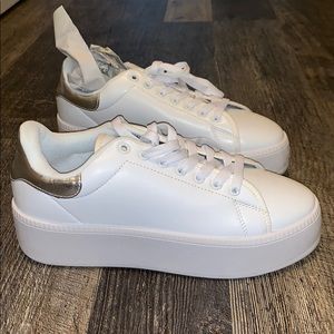 White platform sneakers